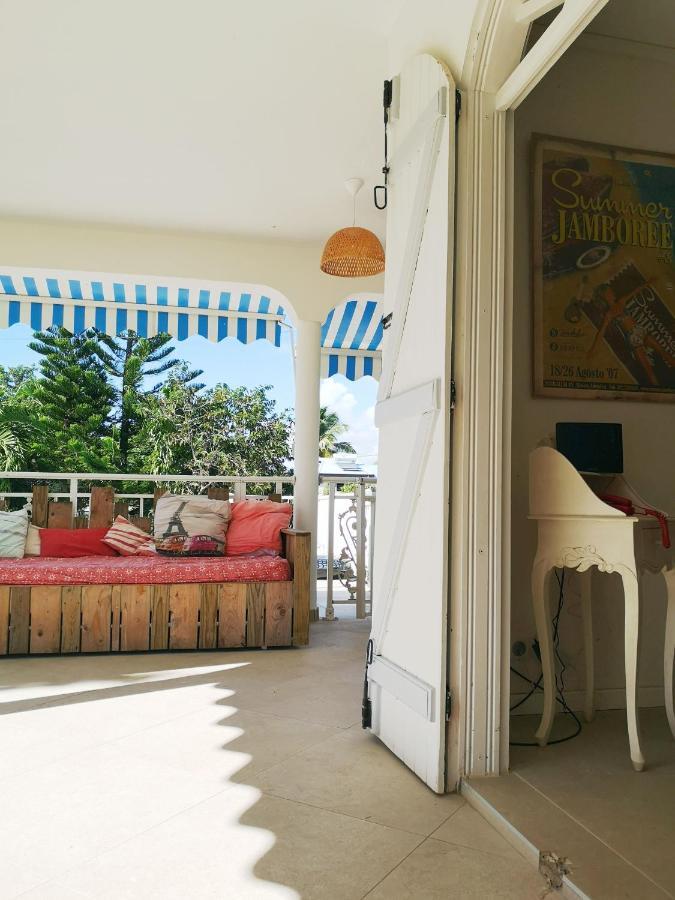 Residence Des Acacias Saint-Francois  Exteriör bild